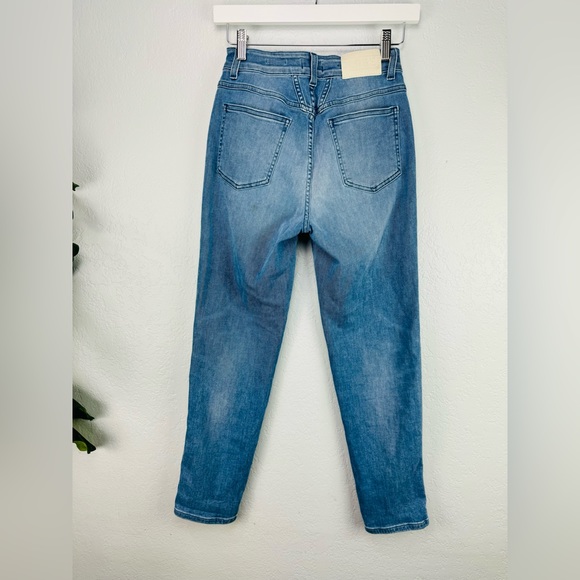CLOSED Pedal Pusher High Waist Slim Blue Jeans - Picture 7 of 10